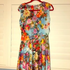 NY & Co V-neck floral scuba dress - great for work